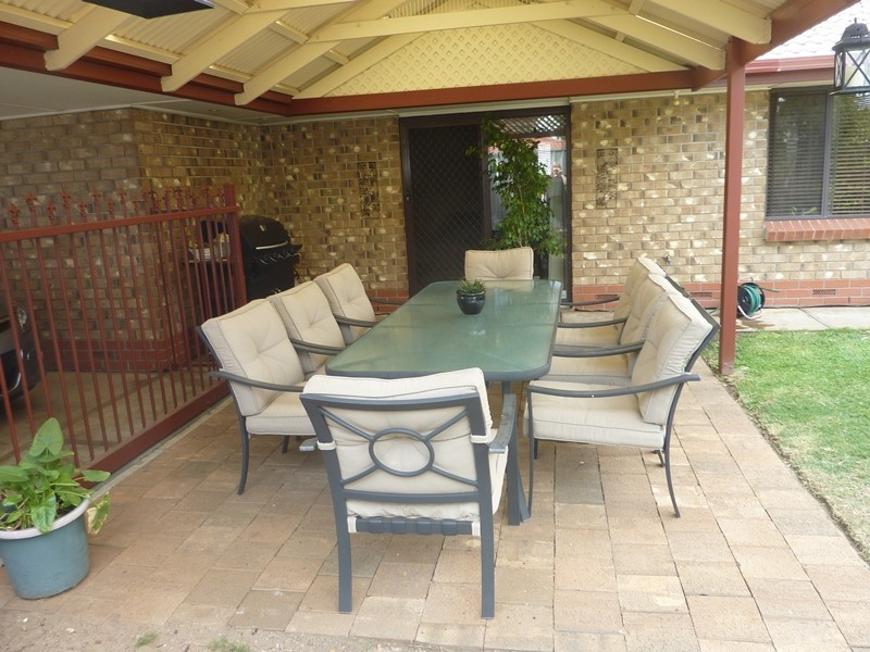 93 McEwin Avenue, Redwood Park SA 5097