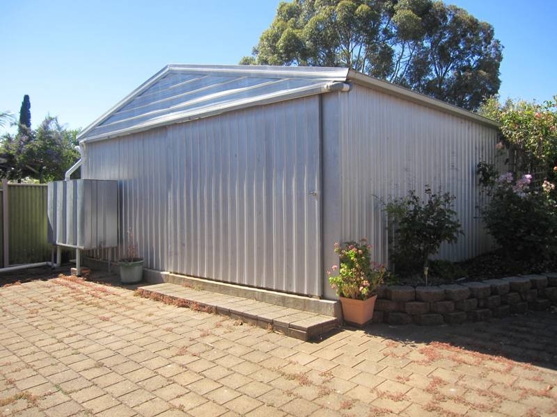 11 Fleming Avenue, Ridgehaven SA 5097
