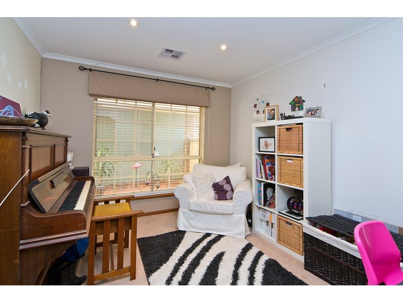 3 Lisbon Place, Golden Grove SA 5125