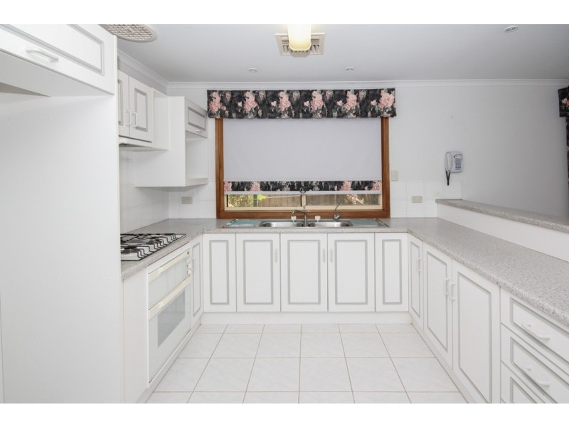 3 Jean Court, Golden Grove SA 5125