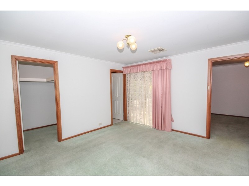 3 Jean Court, Golden Grove SA 5125