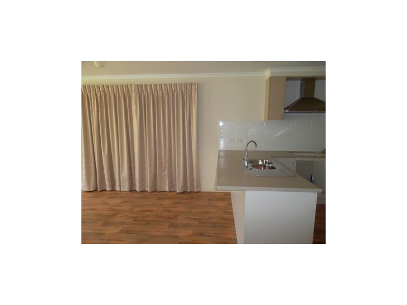 8B Garlick Road, Elizabeth Park SA 5113