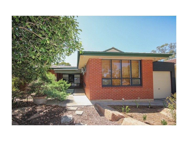 15 Eucalypt Parade, St Agnes SA 5097