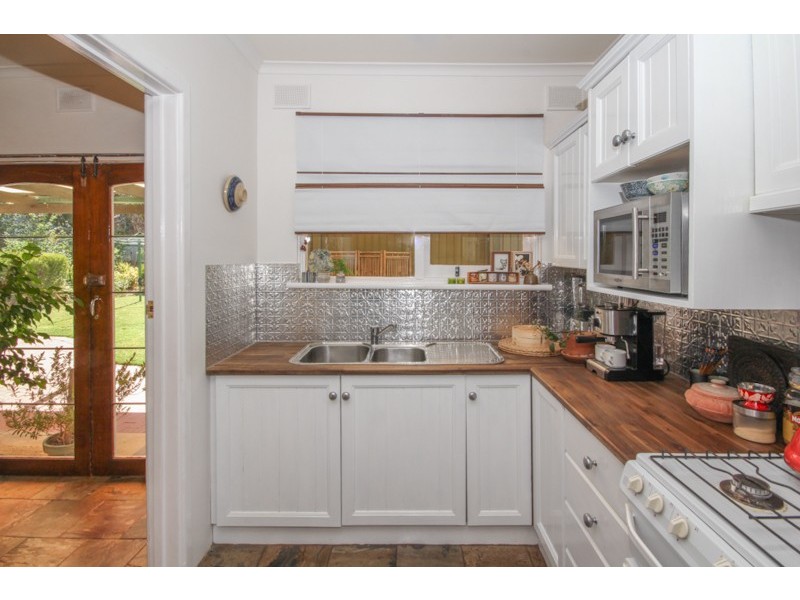 15 Eucalypt Parade, St Agnes SA 5097