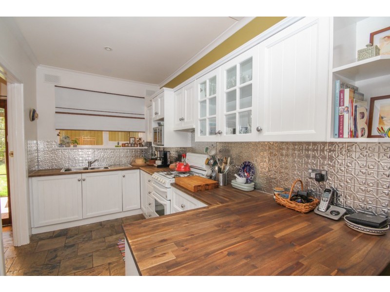 15 Eucalypt Parade, St Agnes SA 5097