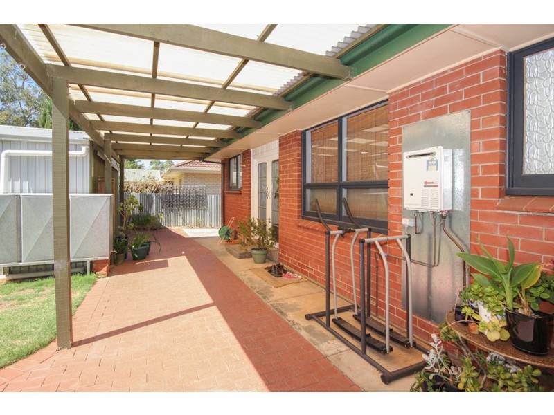 15 Eucalypt Parade, St Agnes SA 5097
