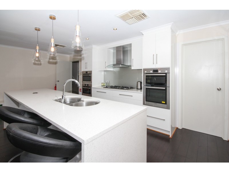 14 Pearce Court, Golden Grove SA 5125