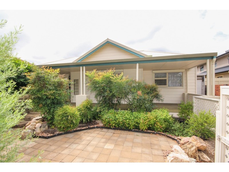 1 Arthur Street, Ridgehaven SA 5097