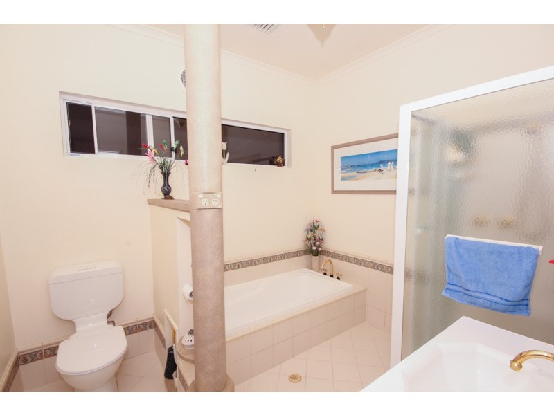 1 Arthur Street, Ridgehaven SA 5097