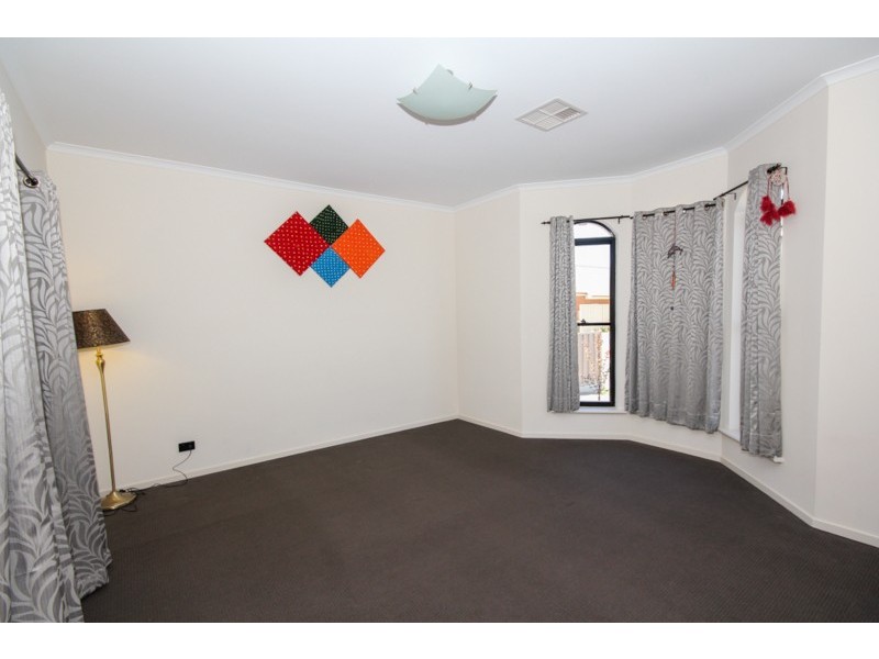 30 Claremont Avenue, Oakden SA 5086