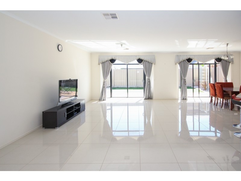 30 Claremont Avenue, Oakden SA 5086