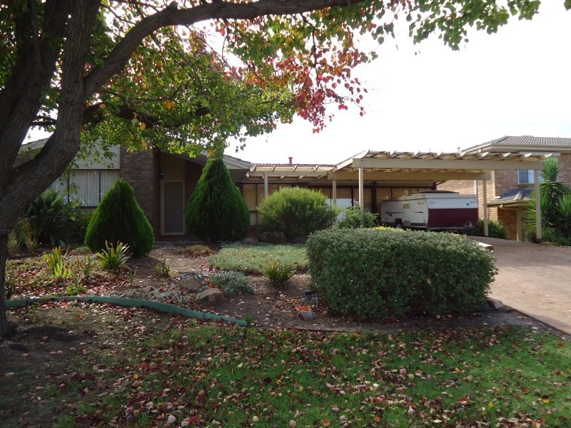 21 Dallas Court, Wynn Vale SA 5127