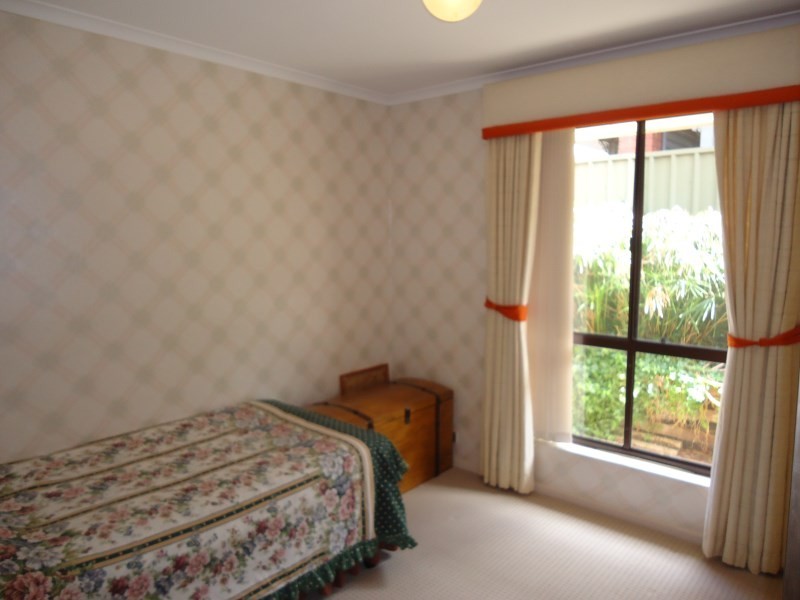 21 Dallas Court, Wynn Vale SA 5127