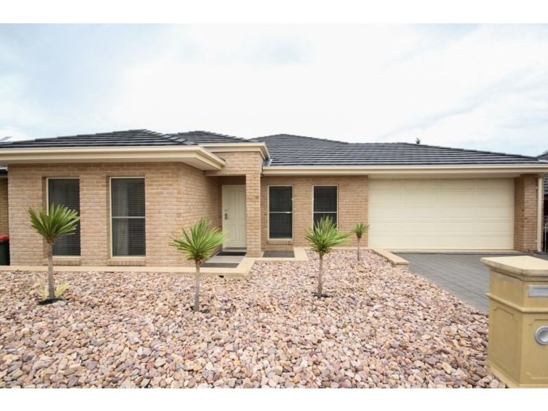 2/4 Baudin Avenue, Fairview Park SA 5126