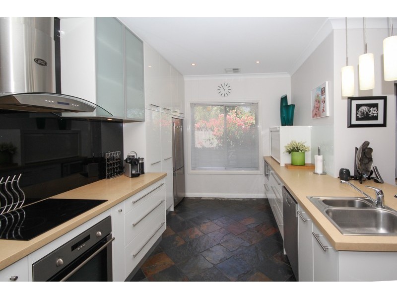 6 Onyx  Court, Hope Valley SA 5090