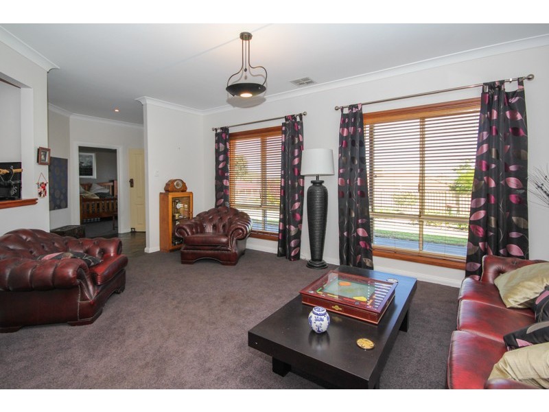 6 Onyx  Court, Hope Valley SA 5090