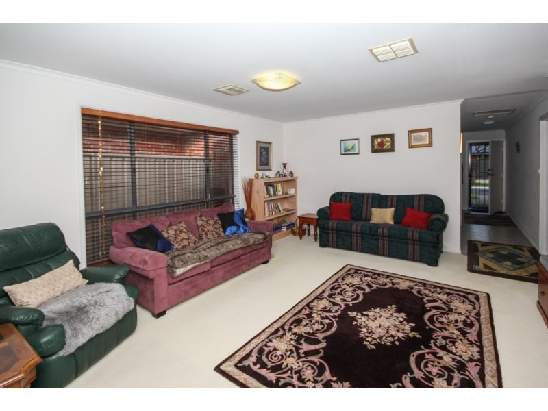 50 Parkview Drive, Oakden SA 5086