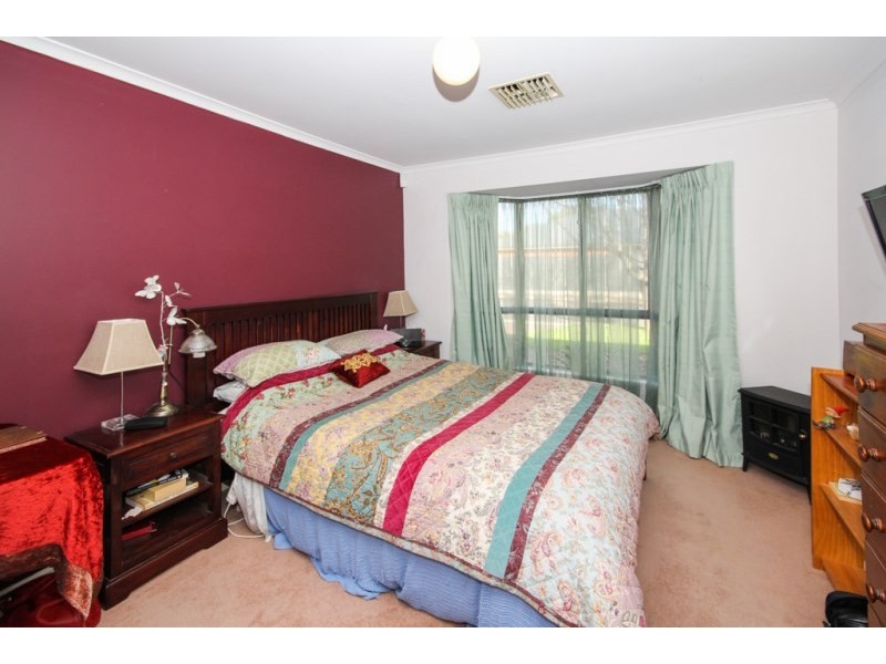 50 Parkview Drive, Oakden SA 5086