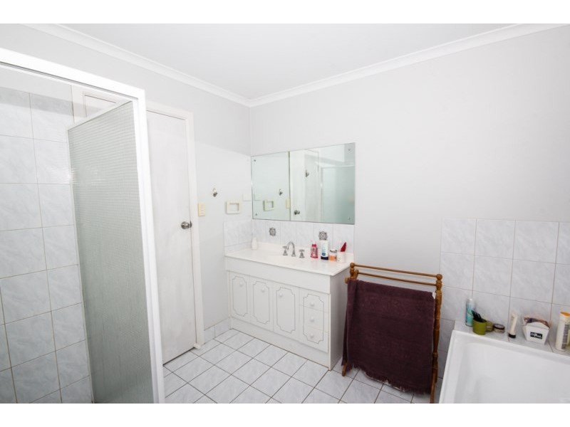 50 Parkview Drive, Oakden SA 5086
