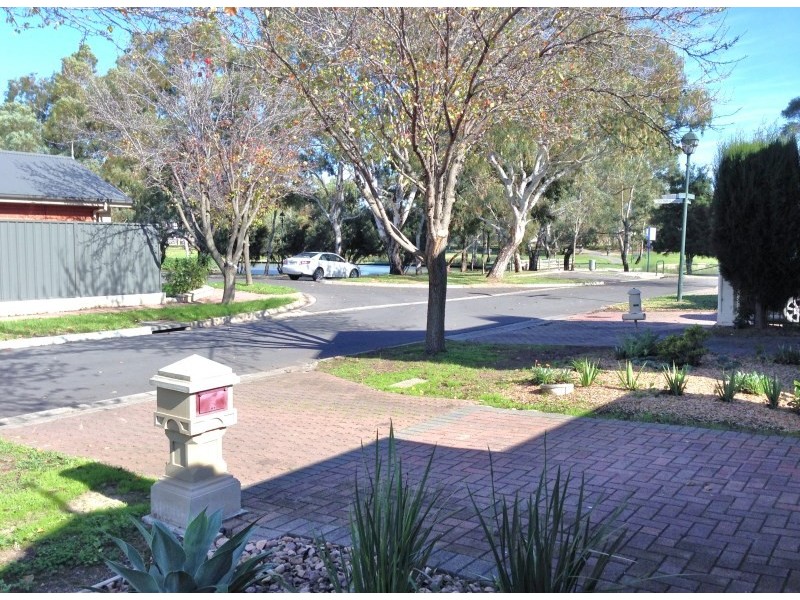 50 Parkview Drive, Oakden SA 5086