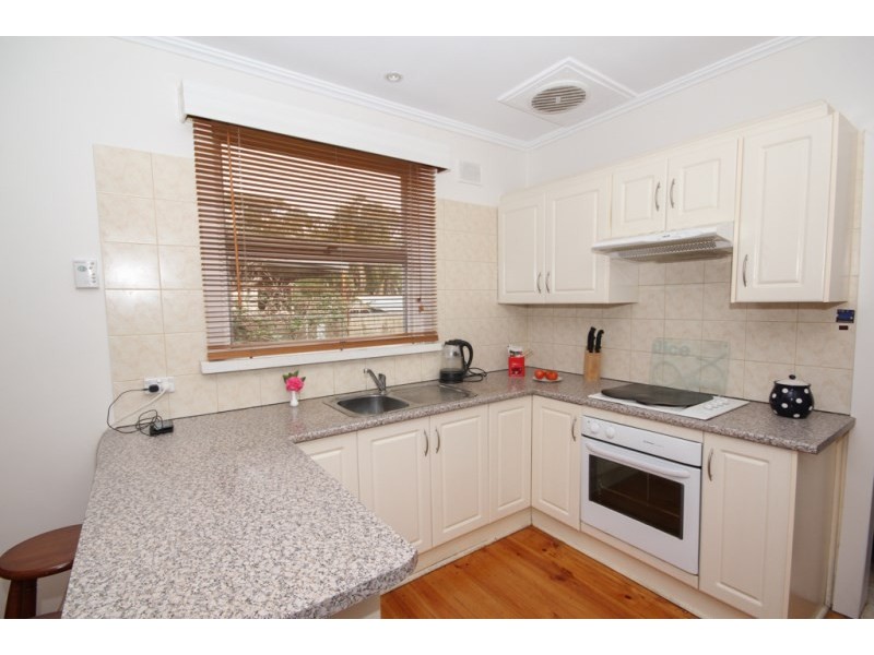 16 Nicholas Drive, Tea Tree Gully SA 5091