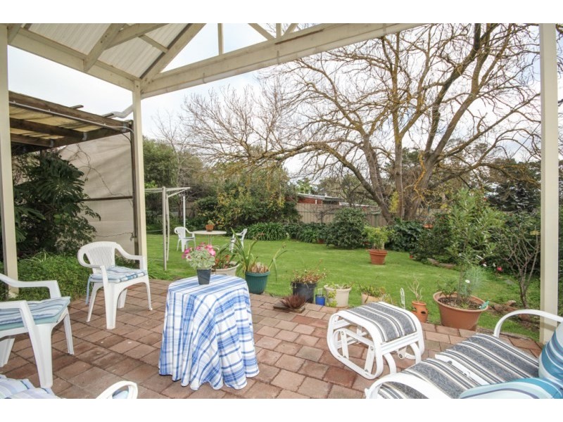 16 Nicholas Drive, Tea Tree Gully SA 5091