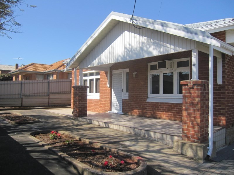 39 Clifton Street, Blair Athol SA 5084