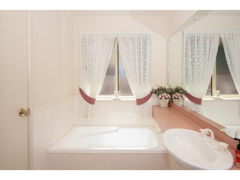 3 Annesley Street, Oakden SA 5086