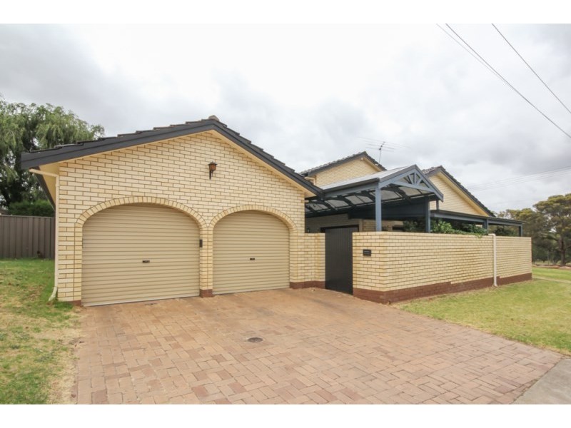 43 Hamilton Road, Fairview Park SA 5126