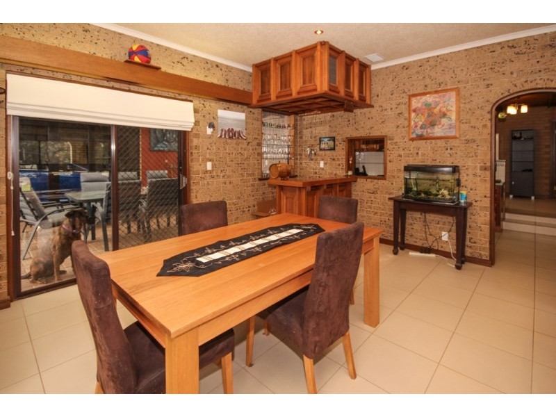 43 Hamilton Road, Fairview Park SA 5126