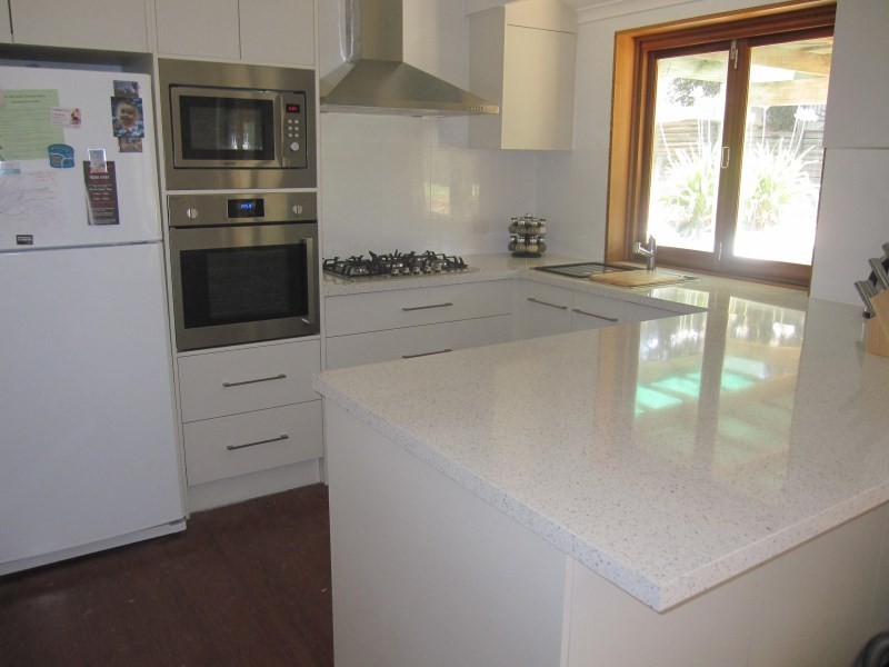 9 Johneff Court, St Agnes SA 5097