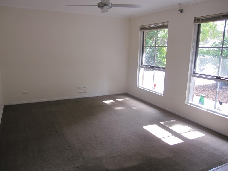 9 Johneff Court, St Agnes SA 5097