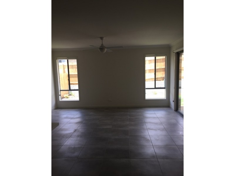 6 Huntingdale Street, Leichhardt QLD 4305