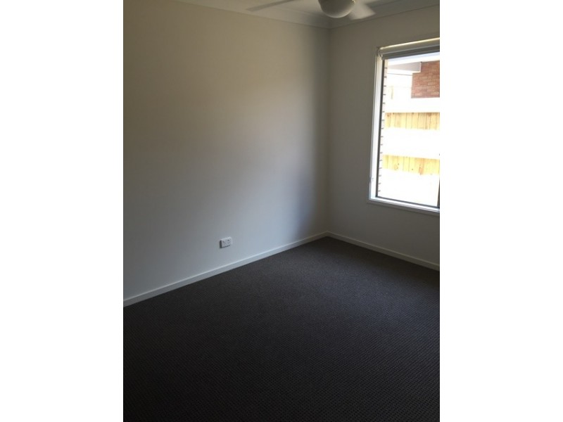 6 Huntingdale Street, Leichhardt QLD 4305