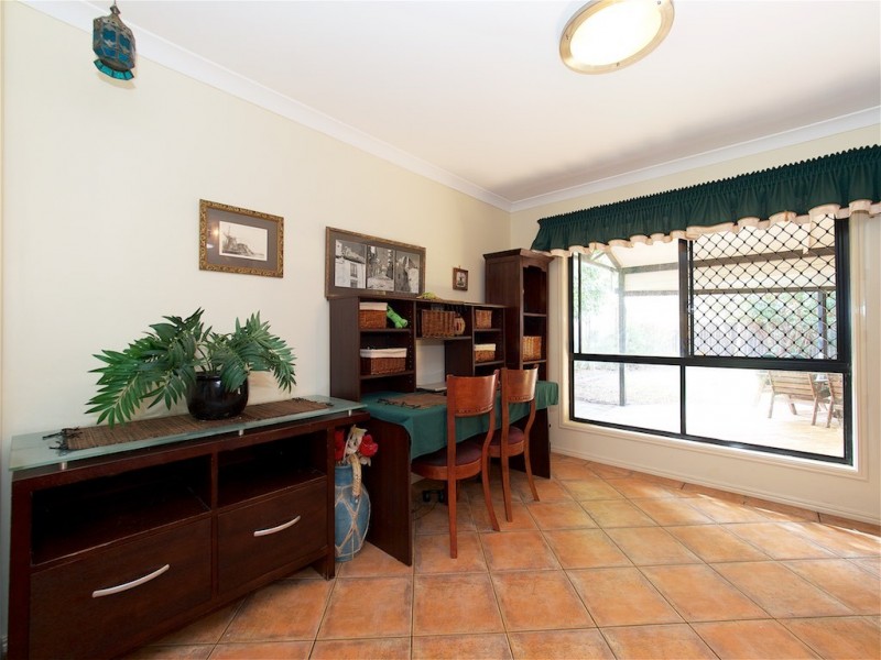 46 NEWLAND CRESCENT, Parkinson QLD 4115