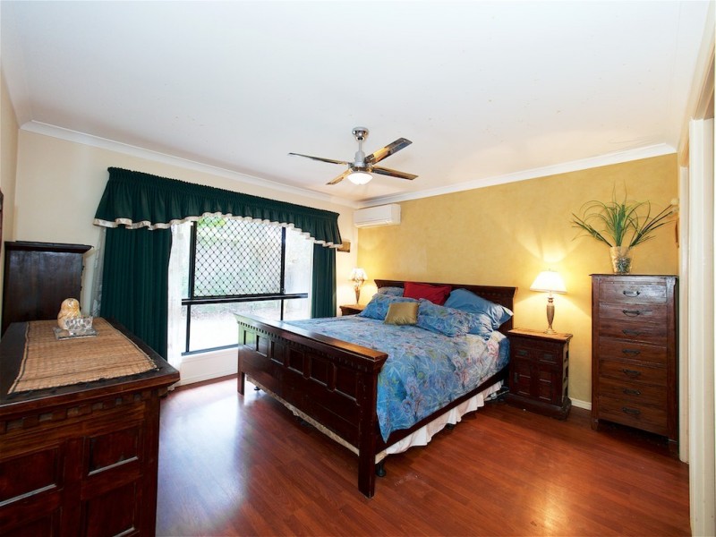 46 NEWLAND CRESCENT, Parkinson QLD 4115