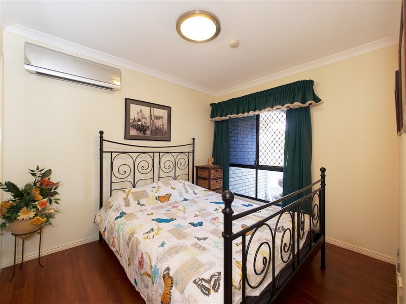 46 NEWLAND CRESCENT, Parkinson QLD 4115