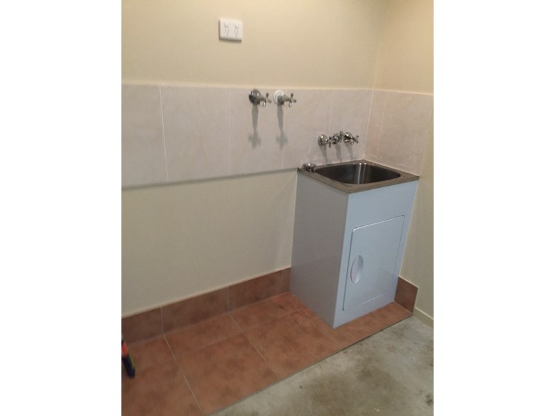 28 Honeyeater Place, Lowood QLD 4311