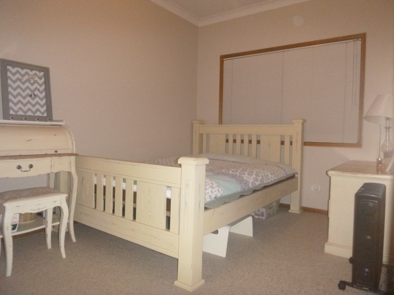 63 SUGARWOOD STREET, Bellbowrie QLD 4070