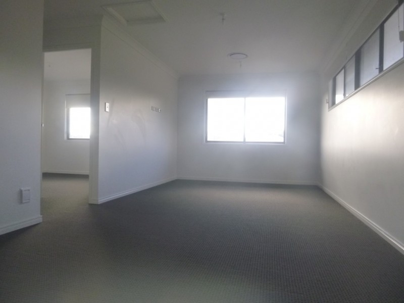 3 GROUNDBERRY CRESCENT, Moggill QLD 4070