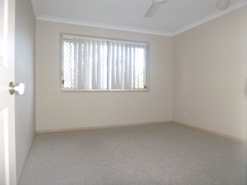 4 MAYFAIR PLACE, Moggill QLD 4070