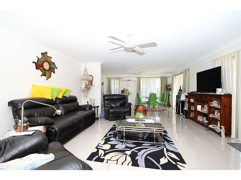36 NOBLEWOOD CRESCENT, Fernvale QLD 4306