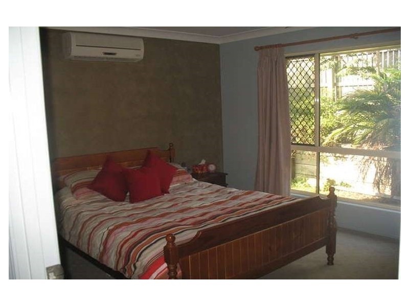 57 JONQUIL CIRCUIT, Flinders View QLD 4305