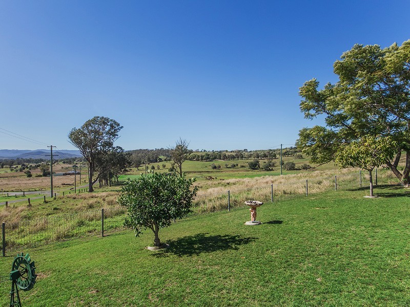 11 PHIPPS ROAD, Vernor QLD 4306