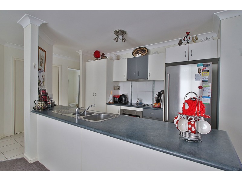 18/45 Sealy Street, Silkstone QLD 4304