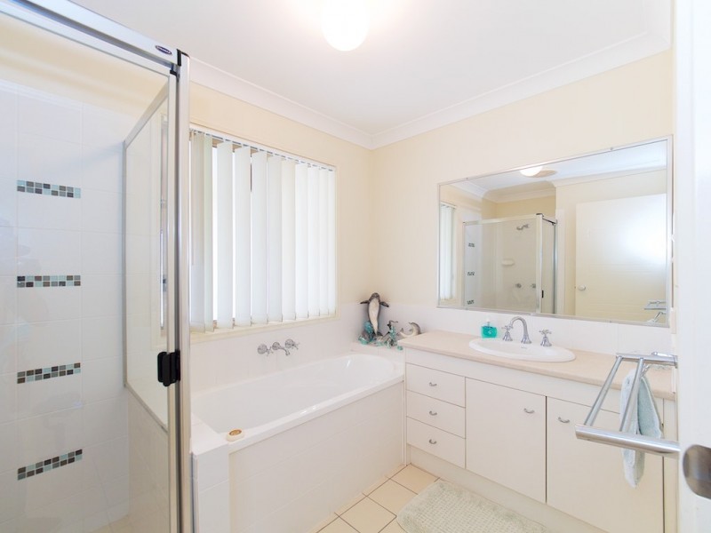 9 BRAY STREET, Lowood QLD 4311