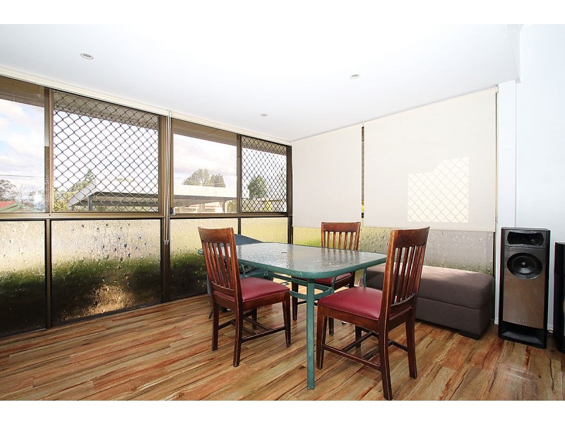 6 MILLER STREET, North Booval QLD 4304