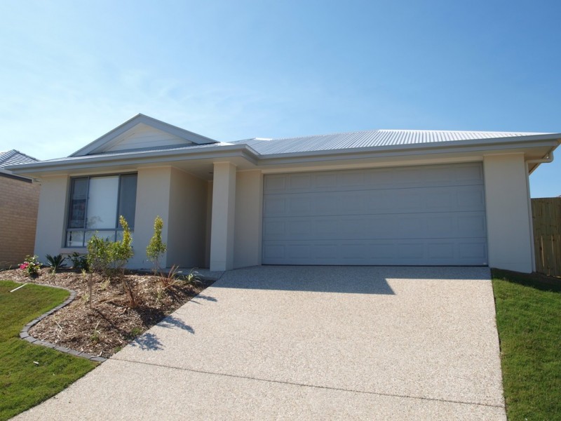 8 Carron Court, Brassall QLD 4305
