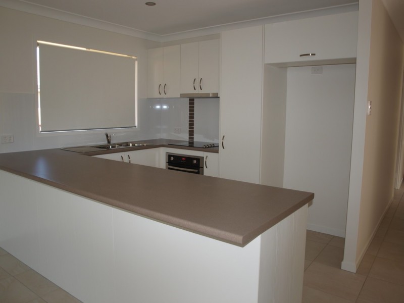 8 Carron Court, Brassall QLD 4305