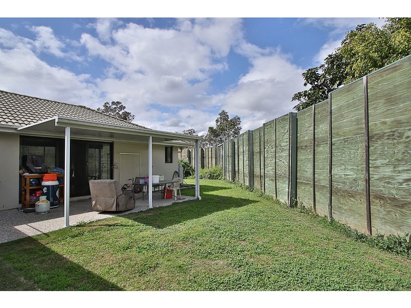 22 RHIANNON DRIVE, Flinders View QLD 4305